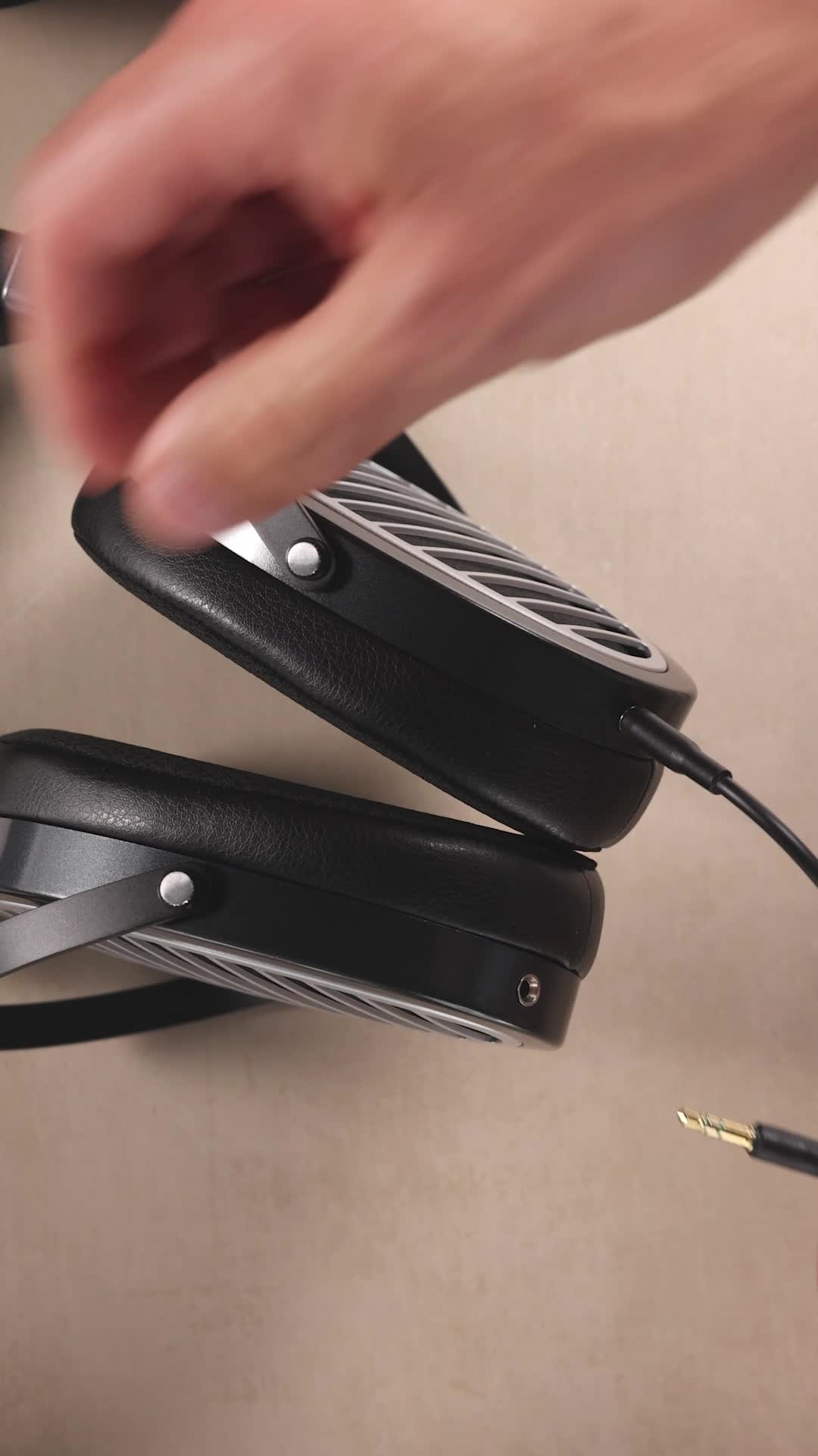 HiFiMAN Edition XS Stealth Magnets Planar Hi-Fi Headset + Travel